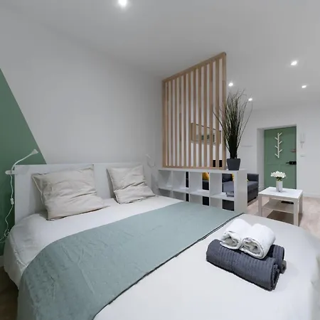 ※perrier Tranche※ Emplacement ⁕ Apartment